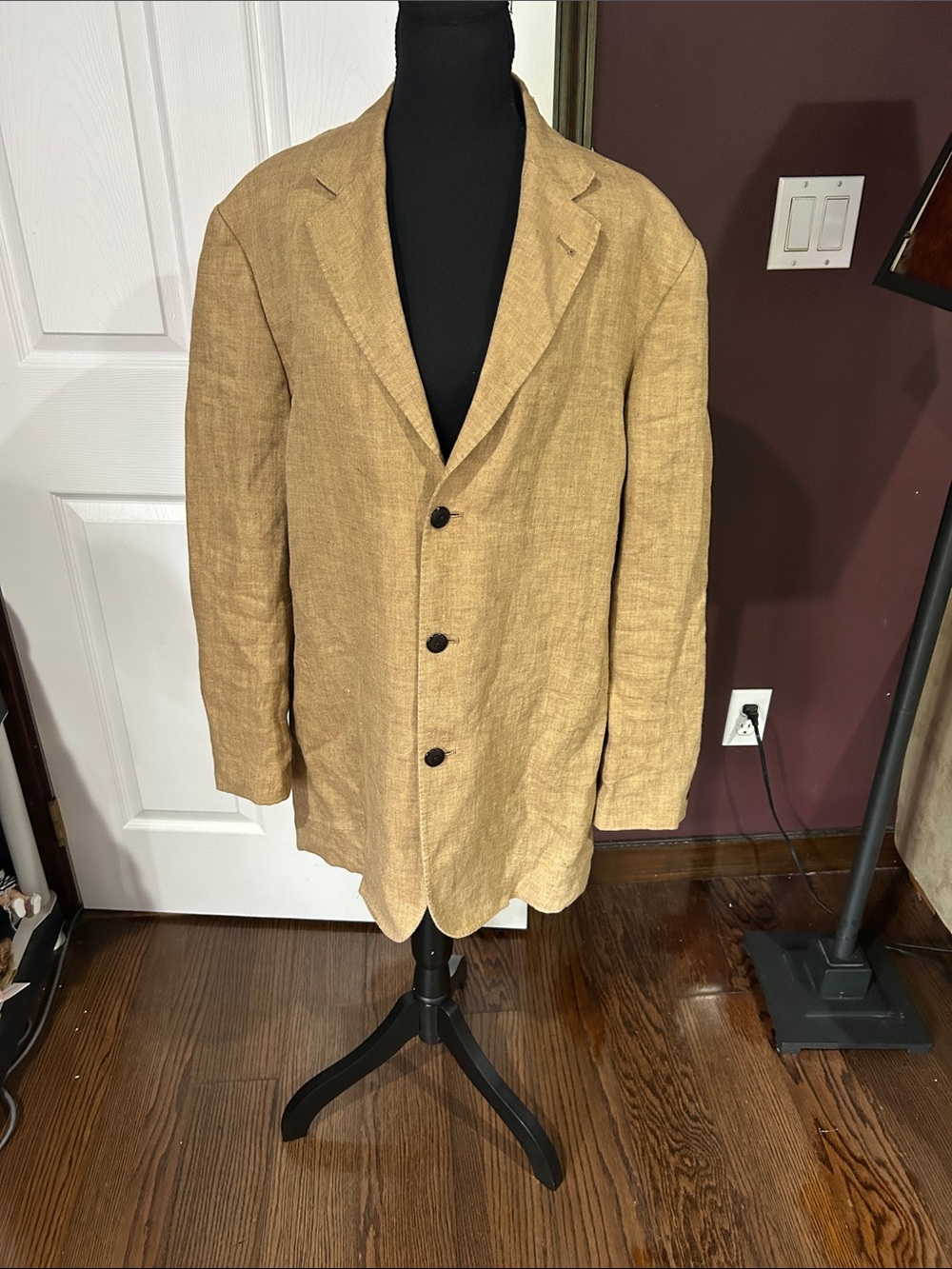 Brooks Brothers Men's Lightweight Linen Jacket in Tan in size L